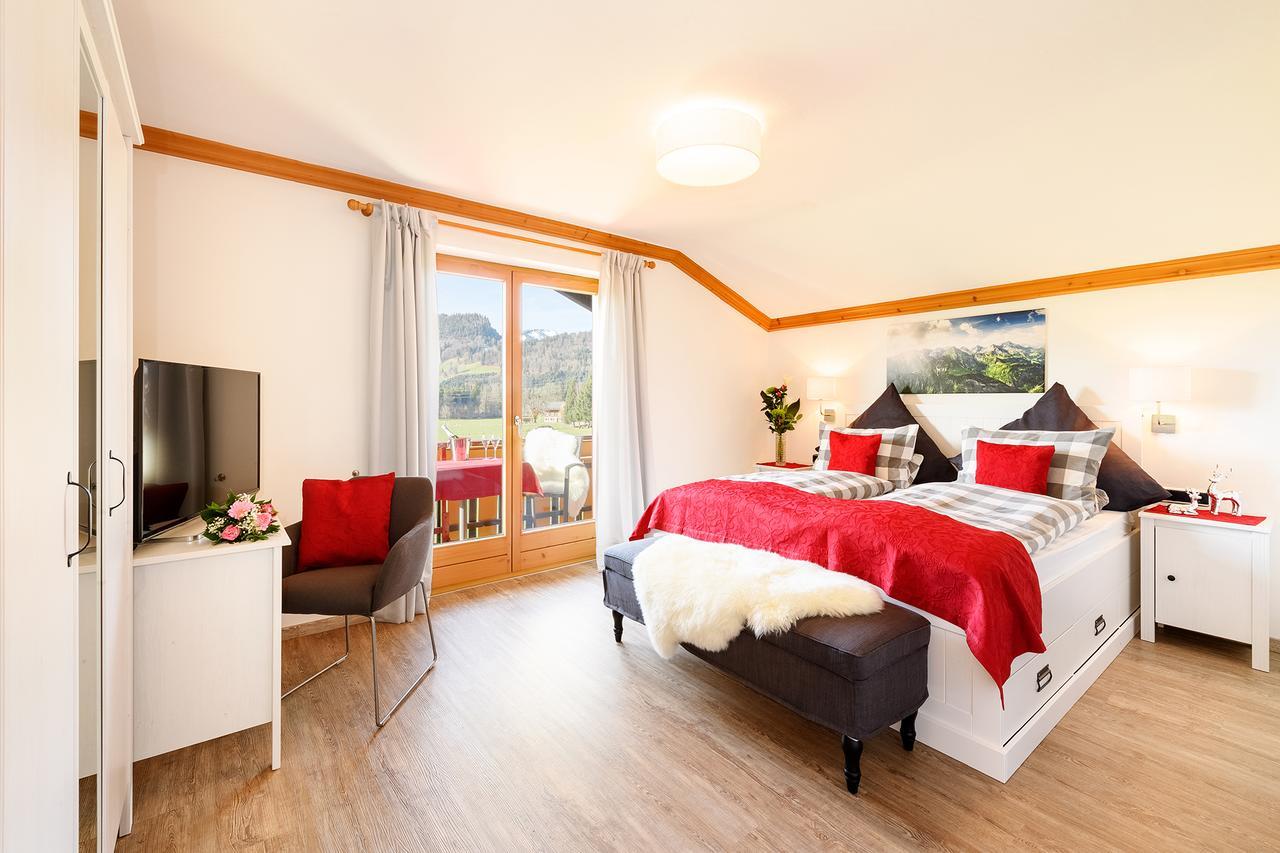 "Haus Berktold" - Annehmlichkeiten Von 4-Sterne Familien-Und Wellnesshotel Viktoria Koennen Mitbenutzt Werden Oberstdorf Dış mekan fotoğraf